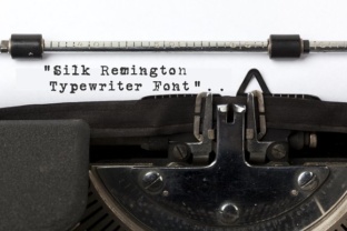 Silk Remington: A Vintage Typewriter Font